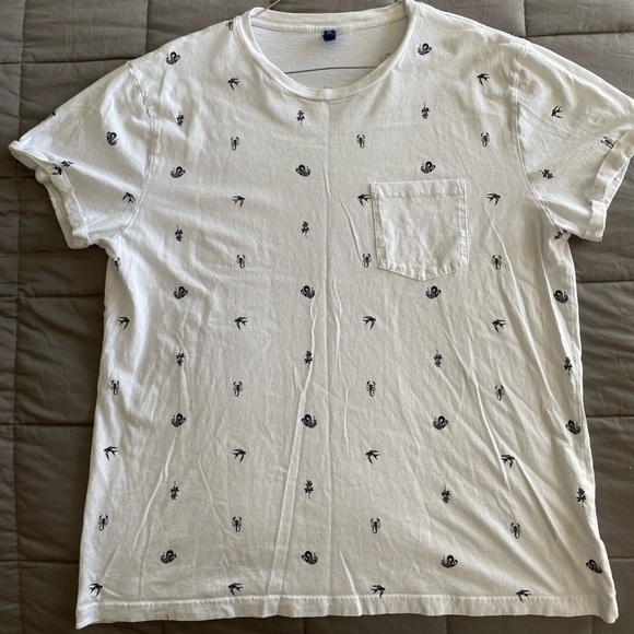 Assorted Animal Men’s XL H&M Tee - Picture 1 of 2
